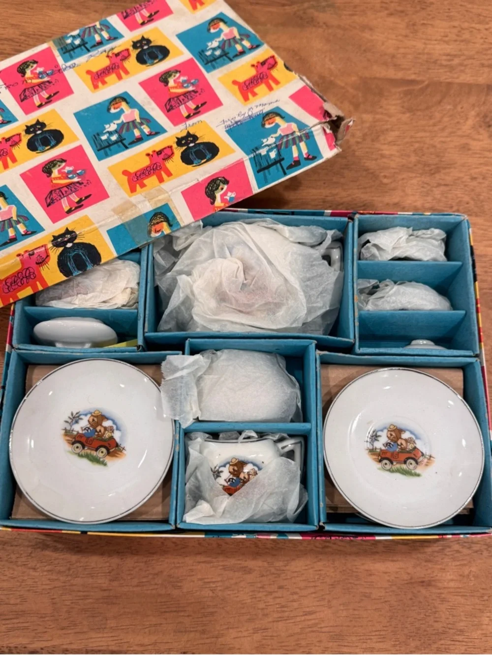 Vintage Children’s Ceramic Tea Set Bunny In A Racecar 13 Piece 1940s New Chip